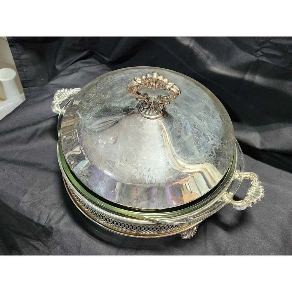 Vtg PYREX 3 Qt (026) Clear Round Glass Casserole with Lid w/Silver Metal Holder